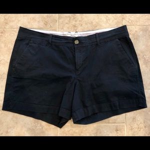 Old Navy 5” shorts in black, sz 16